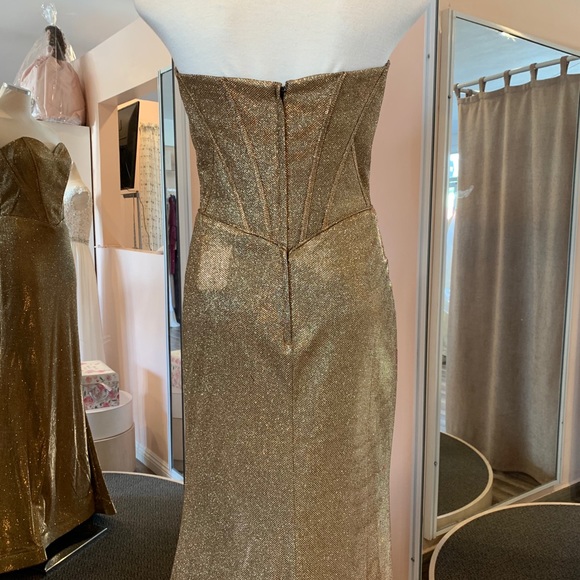 Nina Canacci Prom Gown, Special Occassion … - Picture 5 of 9